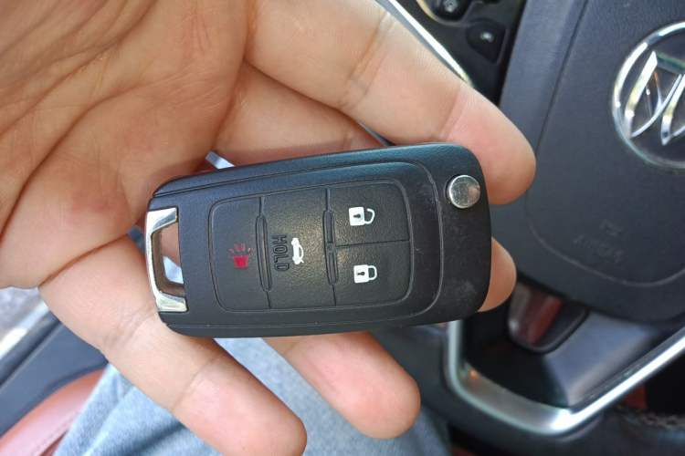 Used Buick Regal 2015 1.6T Elite Tech Model Vehicle Key