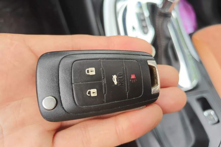 Used Buick Regal 2015 1.6T Elite Tech Model Vehicle Key