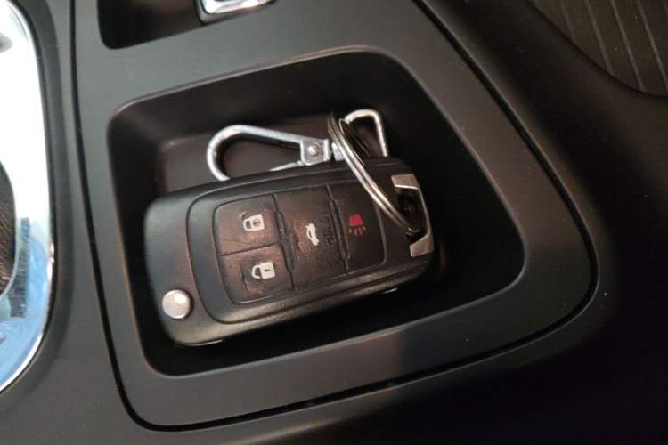 Used Buick Regal 2015 1.6T Elite Tech Model Vehicle Key