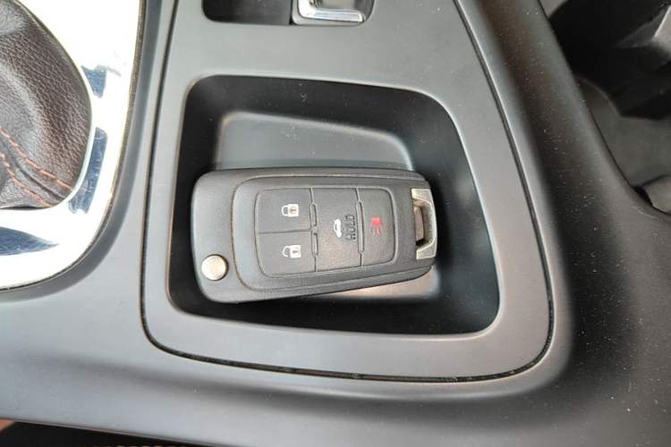 Used Buick Regal 2015 1.6T Elite Tech Model Vehicle Key