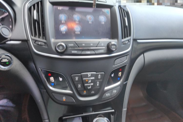 Used Buick Regal 2015 1.6T Elite Tech Model Audio And AC Panel