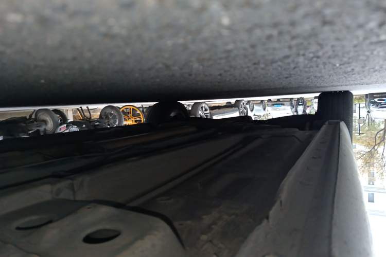 Used Buick Regal 2015 1.6T Leading Technology Model Chassis Front Right