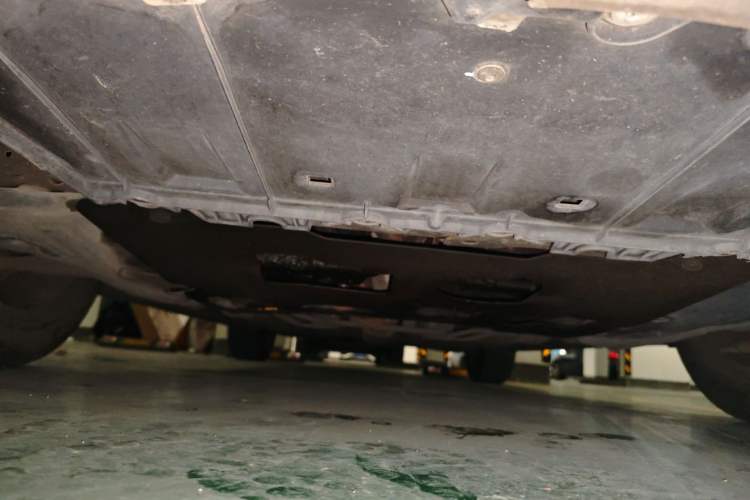 Used Buick Regal 2015 1.6T Fashion Tech Model Chassis Front