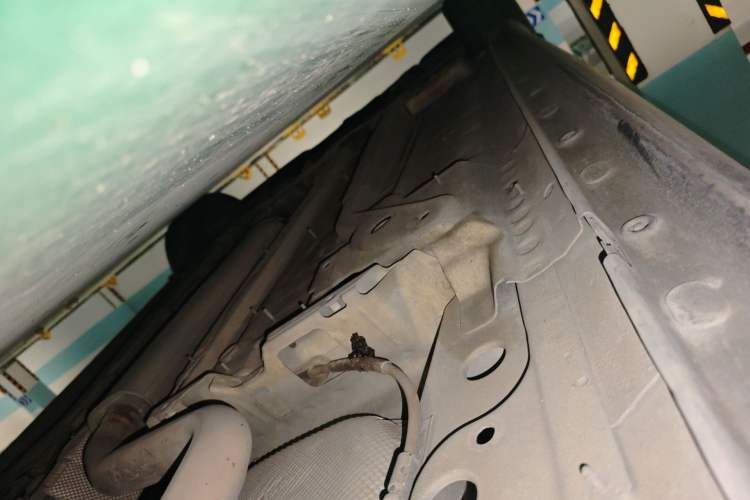 Used Buick Regal 2015 1.6T Fashion Tech Model Chassis Rear