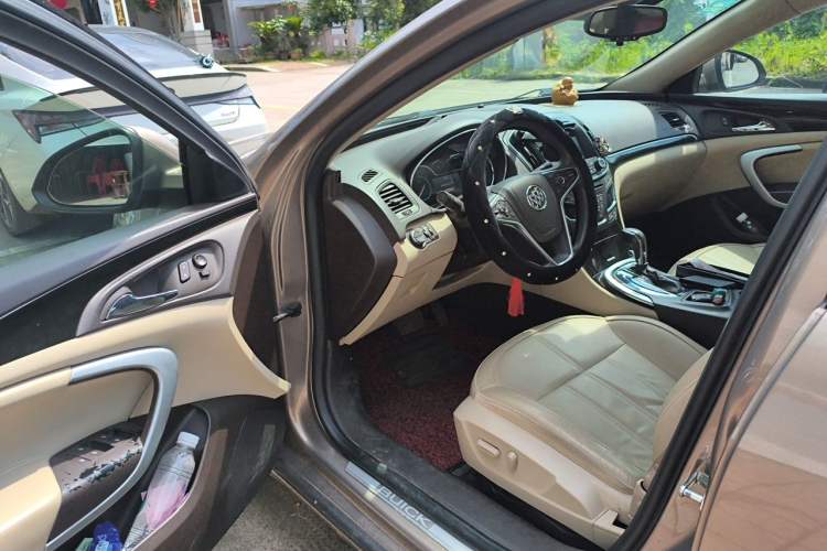 Used Buick Regal 2015 2.0L Elite Fashion Edition Driver Seat