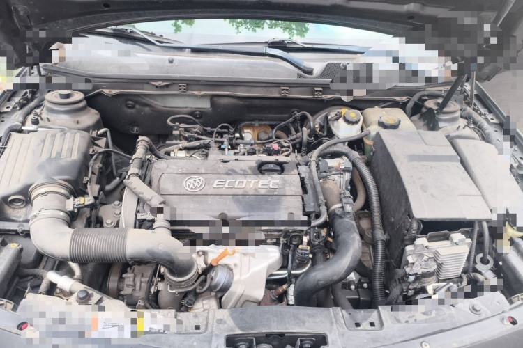 Used Buick Regal 2015 1.6T Leading Technology Model Engine Bay
