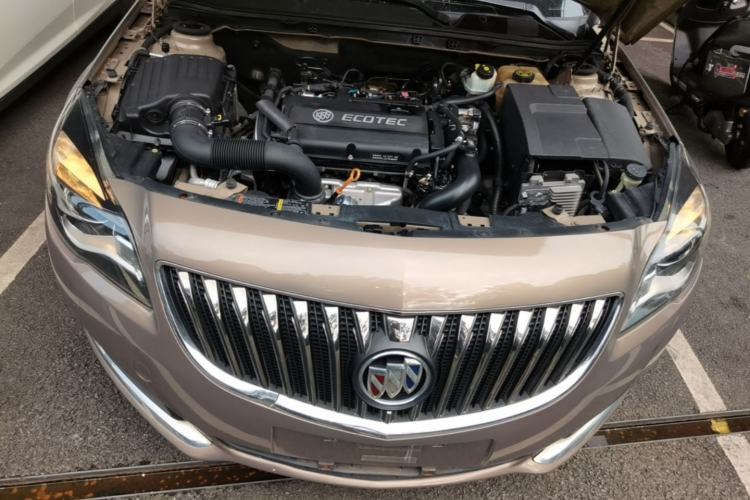 Used Buick Regal 2015 1.6T Fashion Tech Model Engine Bay