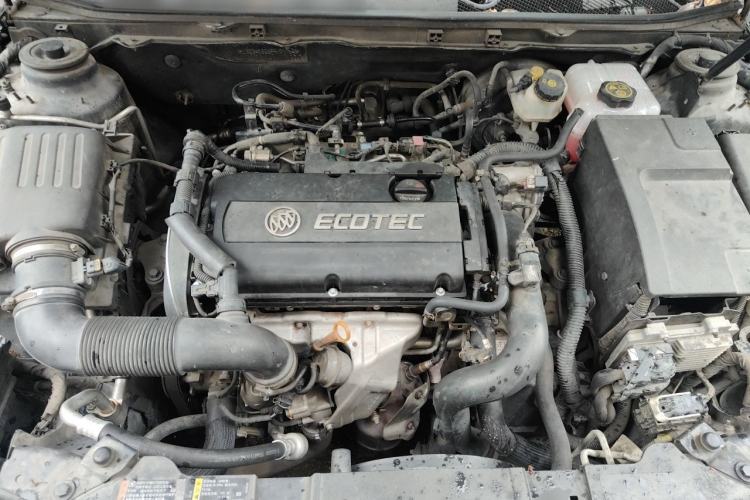 Used Buick Regal 2015 1.6T Elite Tech Model Engine Bay