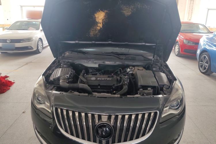 Used Buick Regal 2015 1.6T Elite Tech Model Engine Bay