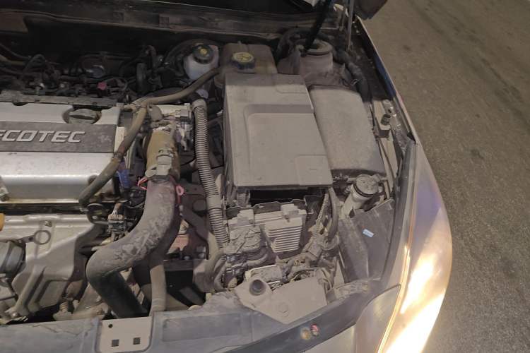 Used Buick Regal 2015 1.6T Leading Technology Model Engine Bay Left
