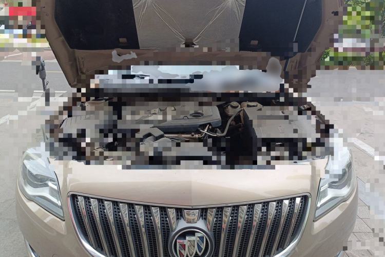 Used Buick Regal 2015 2.0L Leading Fashion Edition Engine Bay