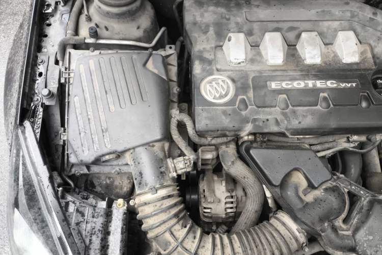 Used Buick Regal 2015 2.0L Leading Fashion Edition Engine Bay Right