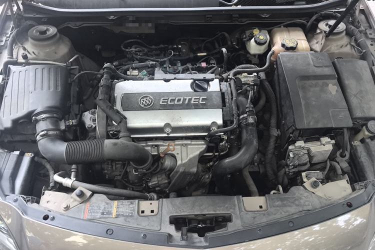 Used Buick Regal 2015 1.6T Leading Technology Model Engine Bay