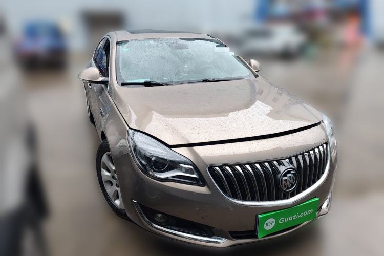 Used Buick Regal 2015 1.6T Elite Tech Model Front Right 45 Deg