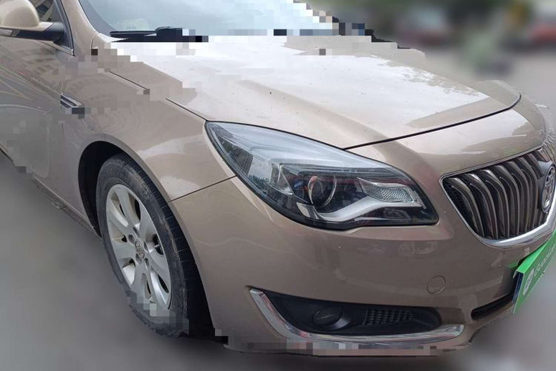 Used Buick Regal 2015 2.0L Leading Fashion Edition Front Right 45 Deg