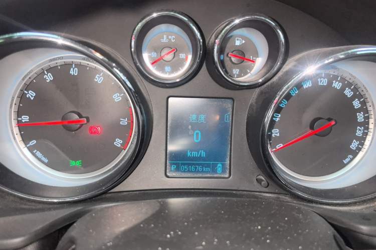 Used Buick Regal 2015 1.6T Leading Technology Model Instrument Cluster