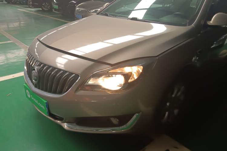 Used Buick Regal 2015 1.6T Leading Technology Model Left Front Headlight