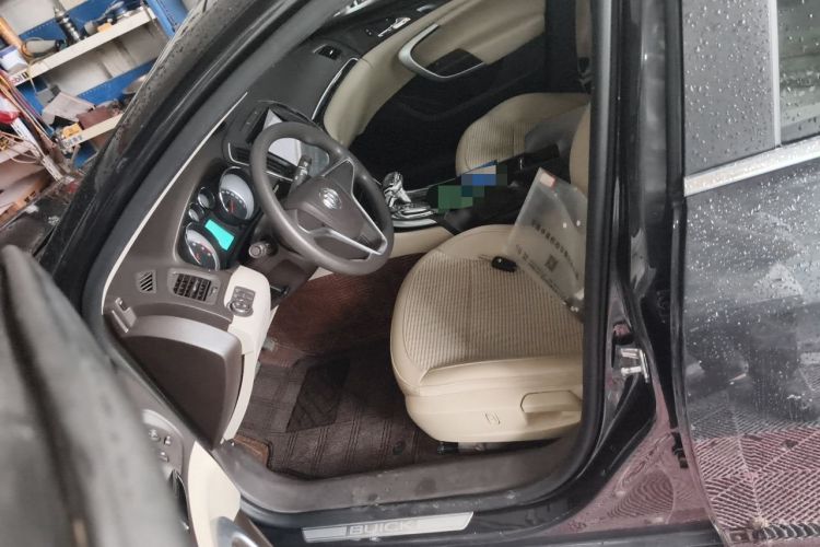 Used Buick Regal 2015 2.0L Leading Fashion Edition Left Front Seat