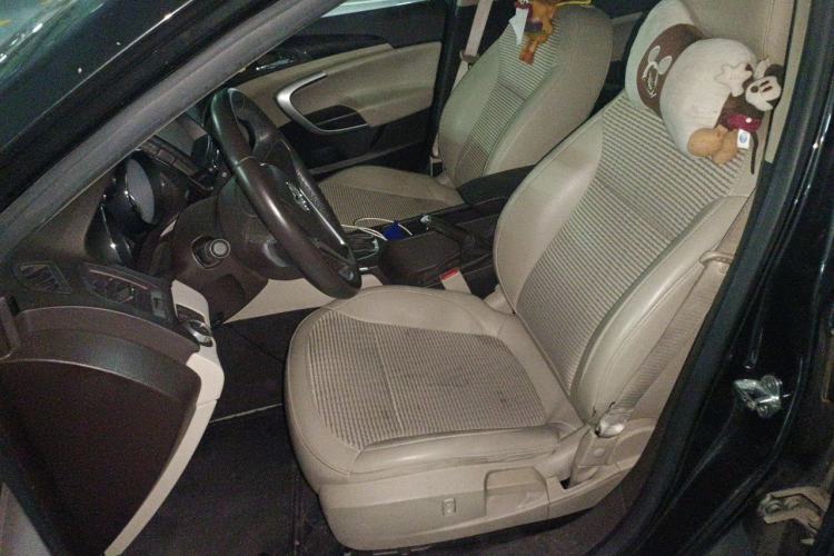 Used Buick Regal 2015 2.0L Leading Fashion Edition Left Front Seat