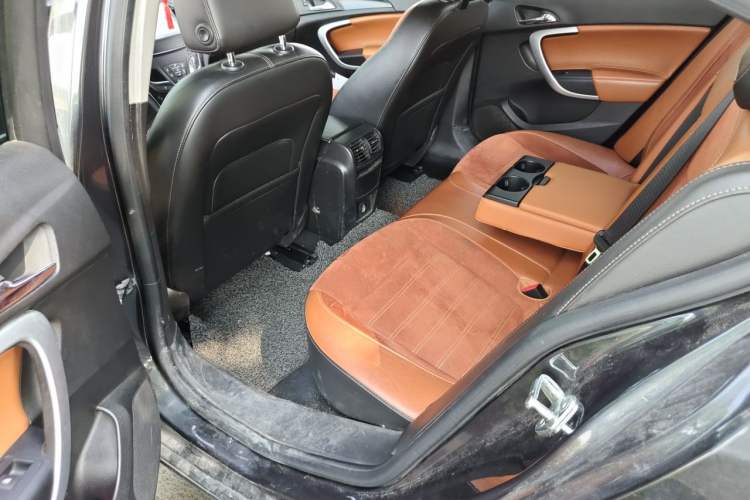 Used Buick Regal 2015 1.6T Elite Tech Model Left Rear Seat