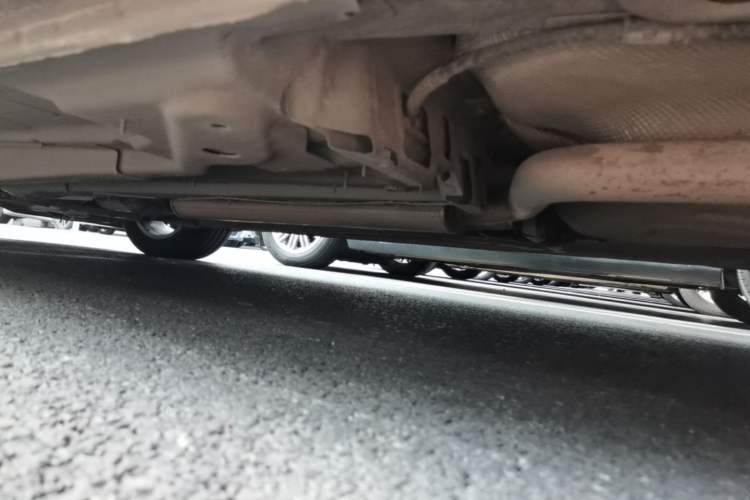 Used Buick Regal 2015 1.6T Fashion Tech Model Left Side Sill