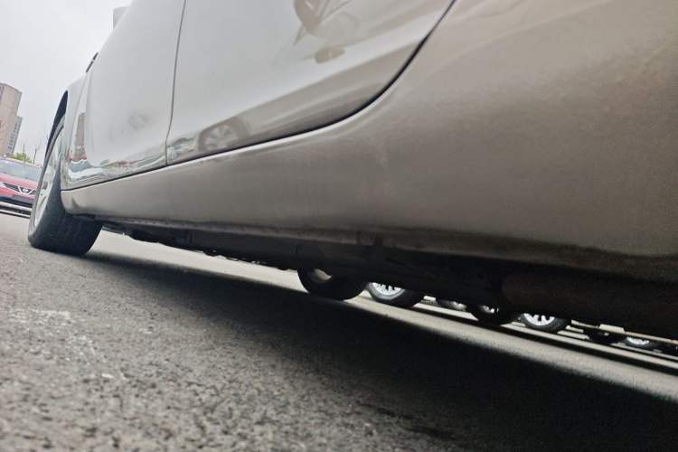 Used Buick Regal 2015 1.6T Leading Technology Model Left Side Sill
