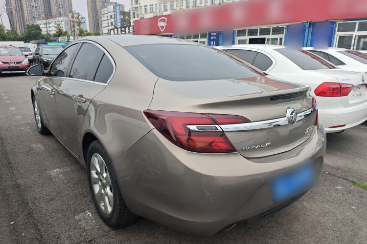 Used Buick Regal 2015 1.6T Leading Technology Model Rear Left 45 Deg