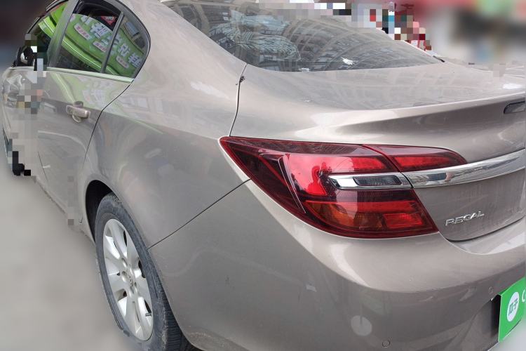 Used Buick Regal 2015 2.0L Leading Fashion Edition Rear Left 45 Deg