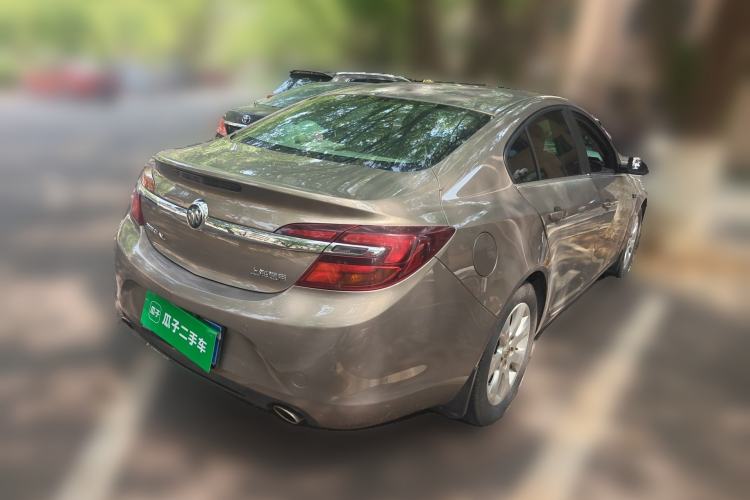 Used Buick Regal 2015 2.0L Leading Fashion Edition Rear Right 45 Deg