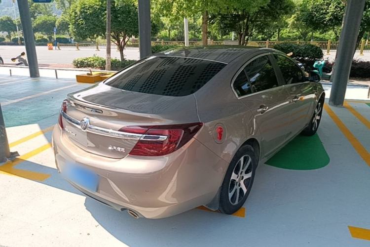 Used Buick Regal 2015 1.6T Elite Tech Model Rear Right 45 Deg