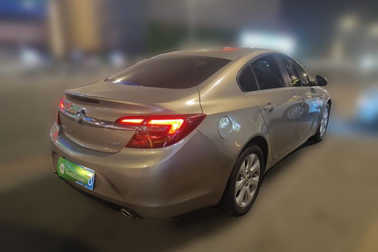 Used Buick Regal 2015 1.6T Leading Technology Model Rear Right 45 Deg
