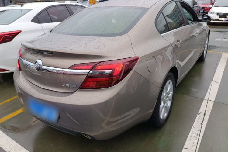 Used Buick Regal 2015 1.6T Leading Technology Model Rear Right 45 Deg