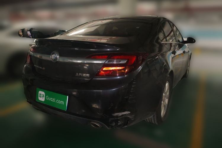 Used Buick Regal 2015 1.6T Fashion Tech Model Rear Right 45 Deg
