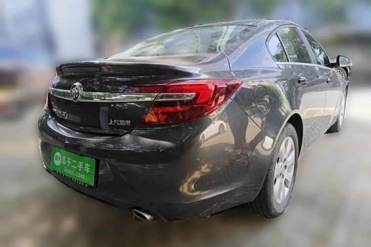 Used Buick Regal 2015 1.6T Leading Technology Model Rear Right 45 Deg