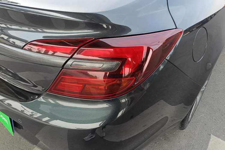 Used Buick Regal 2015 1.6T Elite Tech Model Right Rear Taillight