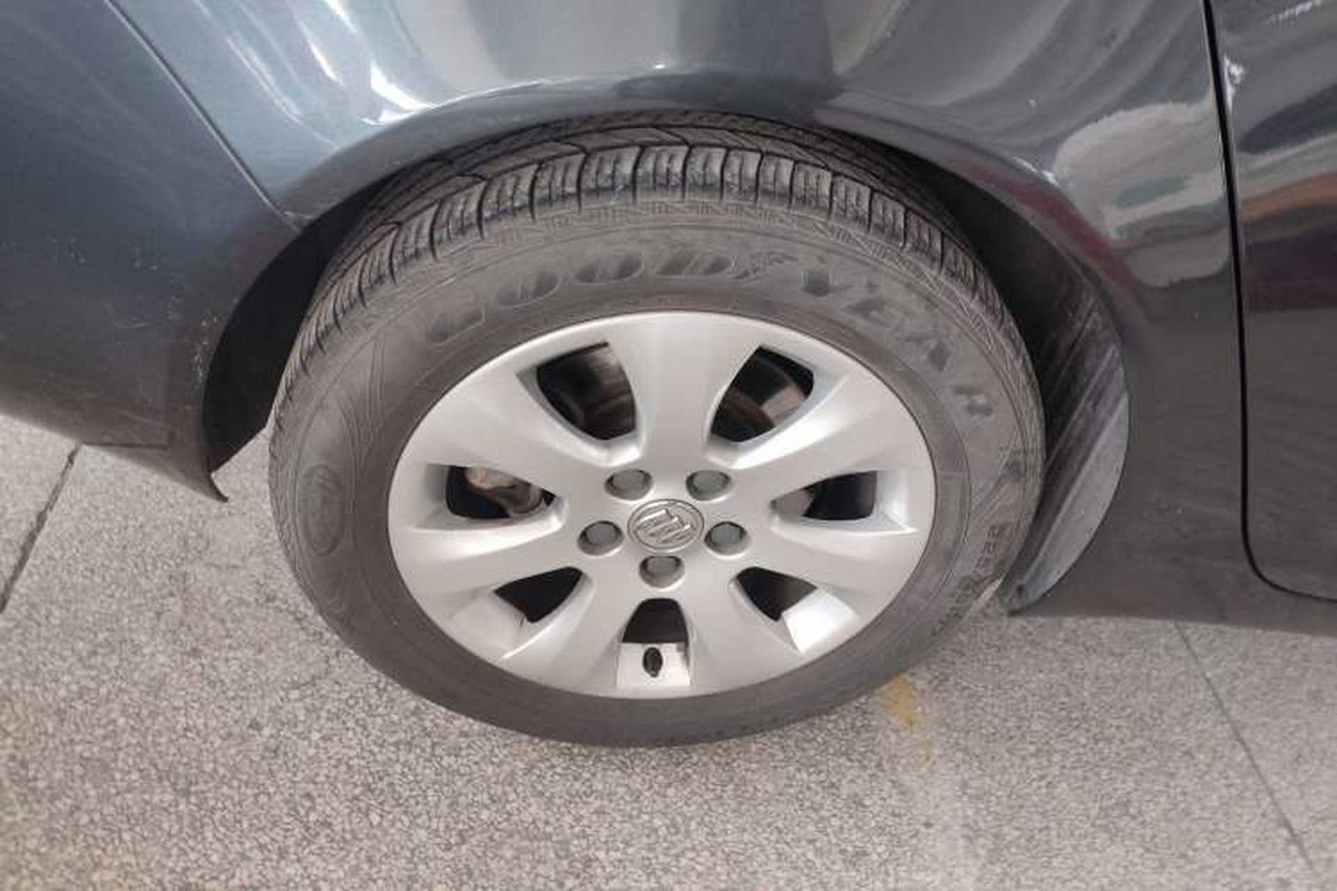 Used Buick Regal 2015 1.6T Elite Tech Model Right Rear Wheel Hub