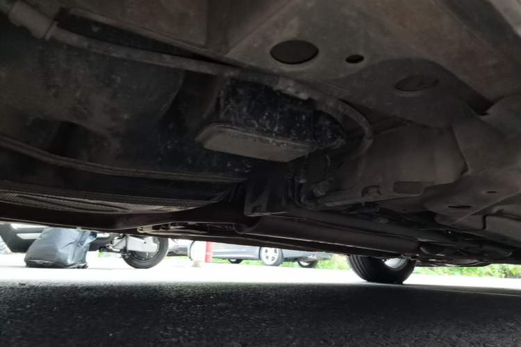 Used Buick Regal 2015 1.6T Fashion Tech Model Right Side Sill