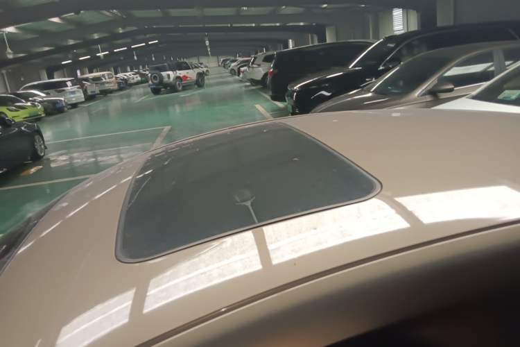 Used Buick Regal 2015 1.6T Leading Technology Model Roof