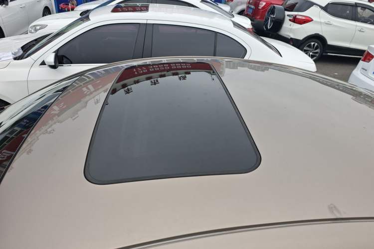 Used Buick Regal 2015 1.6T Leading Technology Model Roof