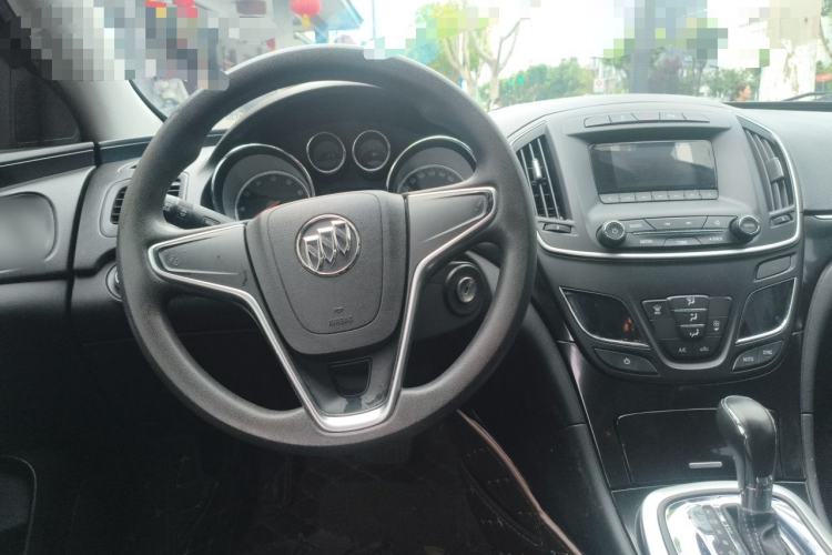 Used Buick Regal 2015 1.6T Leading Technology Model Steering Wheel