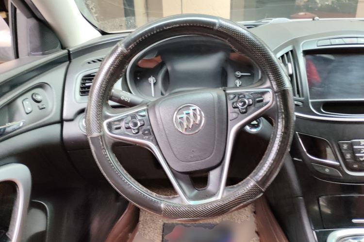 Used Buick Regal 2015 1.6T Elite Tech Model Steering Wheel