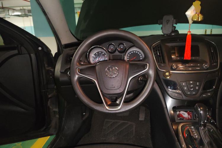 Used Buick Regal 2015 1.6T Fashion Tech Model Steering Wheel