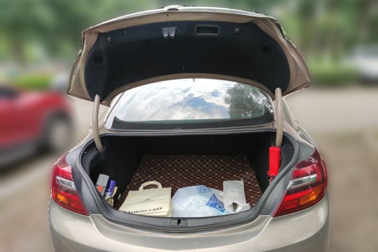 Used Buick Regal 2015 1.6T Elite Tech Model Trunk