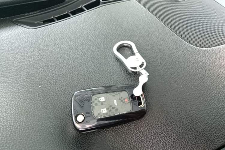 Used Buick Regal 2015 1.6T Elite Tech Model Vehicle Key
