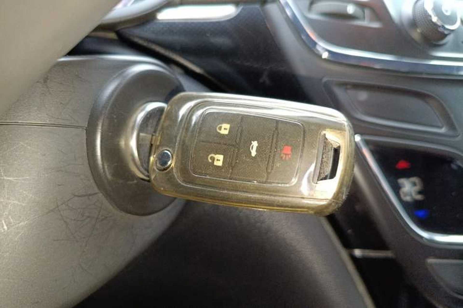 Used Buick Regal 2015 1.6T Leading Technology Model Vehicle Key