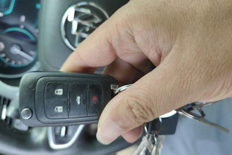 Used Buick Regal 2015 1.6T Elite Tech Model Vehicle Key