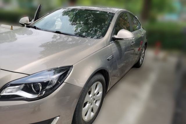 Used Buick Regal 2015 2.0L Leading Fashion Edition