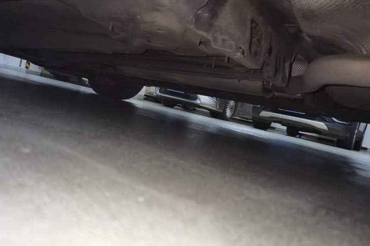 Used Buick Regal 2015 1.6T Elite Tech Model Chassis Rear Left