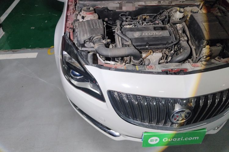 Used Buick Regal 2015 1.6T Elite Tech Model Engine Bay Right