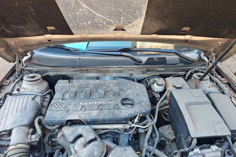 Used Buick Regal 2015 2.0L Elite Fashion Edition Engine Bay